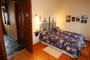 Palacio Viejo de las Corchuelas