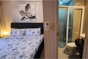 1 Bed Apartment - Sleeps 7 - Pool & Wifi