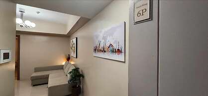 1 Bed Apartment - Sleeps 7 - Pool & Wifi