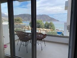Tamaris Suites
