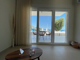 Tamaris Suites