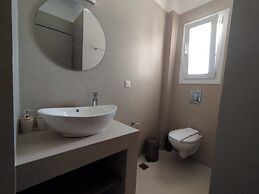 Tamaris Suites