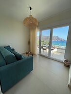 Tamaris Suites