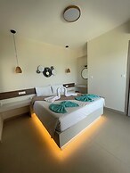 Tamaris Suites