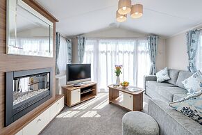 Cofton Holidays
