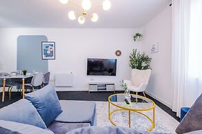 Elm Apartments