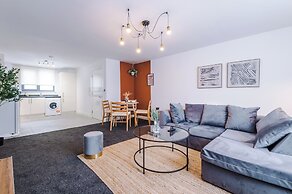 Elm Apartments