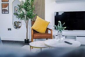 Elm Apartments