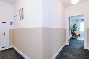 Elm Apartments