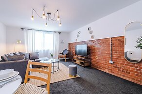 Elm Apartments