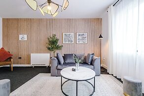 Elm Apartments