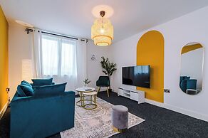 Elm Apartments