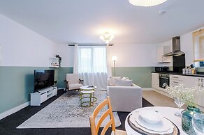 Elm Apartments