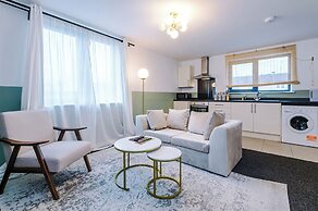 Elm Apartments