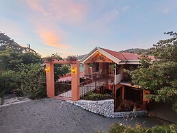 Mi Casa Su Casa