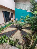 Mi Casa Su Casa
