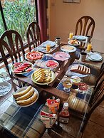 Mi Casa Su Casa