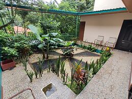 Mi Casa Su Casa