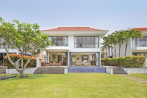 Abogo Da Nang OceanFront Luxury Villa