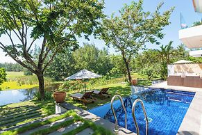 Abogo Da Nang OceanFront Luxury Villa