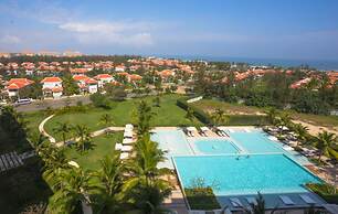 Abogo Da Nang OceanFront Luxury Villa