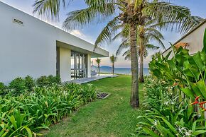 Abogo Da Nang OceanFront Luxury Villa