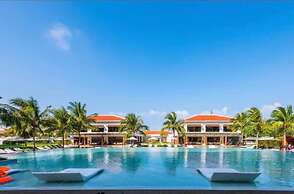 Abogo Da Nang OceanFront Luxury Villa