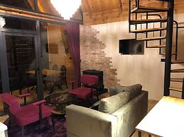 Walnut Bungalow