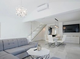 Villa Rest For The Soul