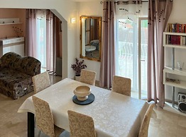 Holiday Home Aurora