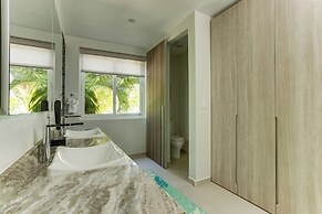 Marazul Belize