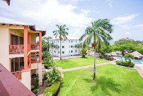 Marazul Belize