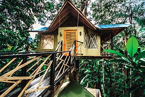Buru Nature Hotel
