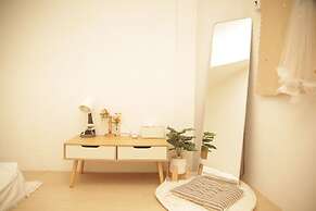 Friend's House Arak