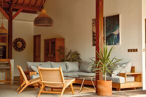 Palm Paradise