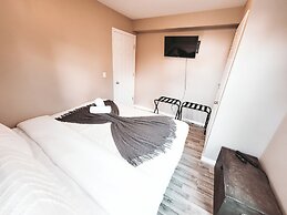 The Gateway 16