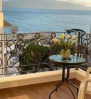 Ami Mar Hotel