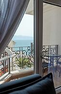 Ami Mar Hotel