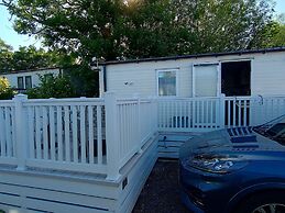 Sleeps 6, Pets Allowed & Free Parking