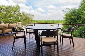 LilyPod Villa