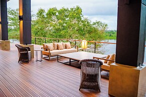LilyPod Villa