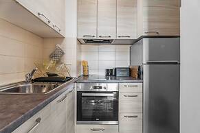 Apartment Maya by Litto