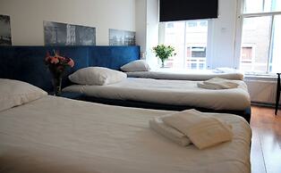 Hotel & Bar 55