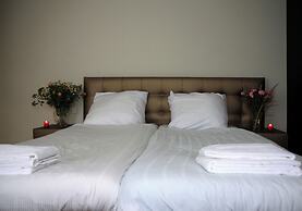 Hotel & Bar 55