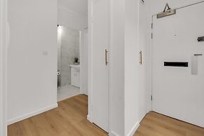 Queens Quay Mansion House Flat