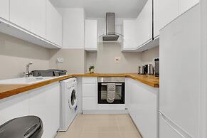 Queens Quay Mansion House Flat