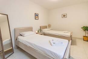 SwieqiStay room5 shared bath - Paceville