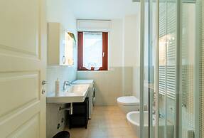 Como Comfort Flat by Wonderful Italy