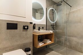 Pure Alpine Suites