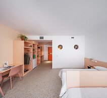 Valencia Tower